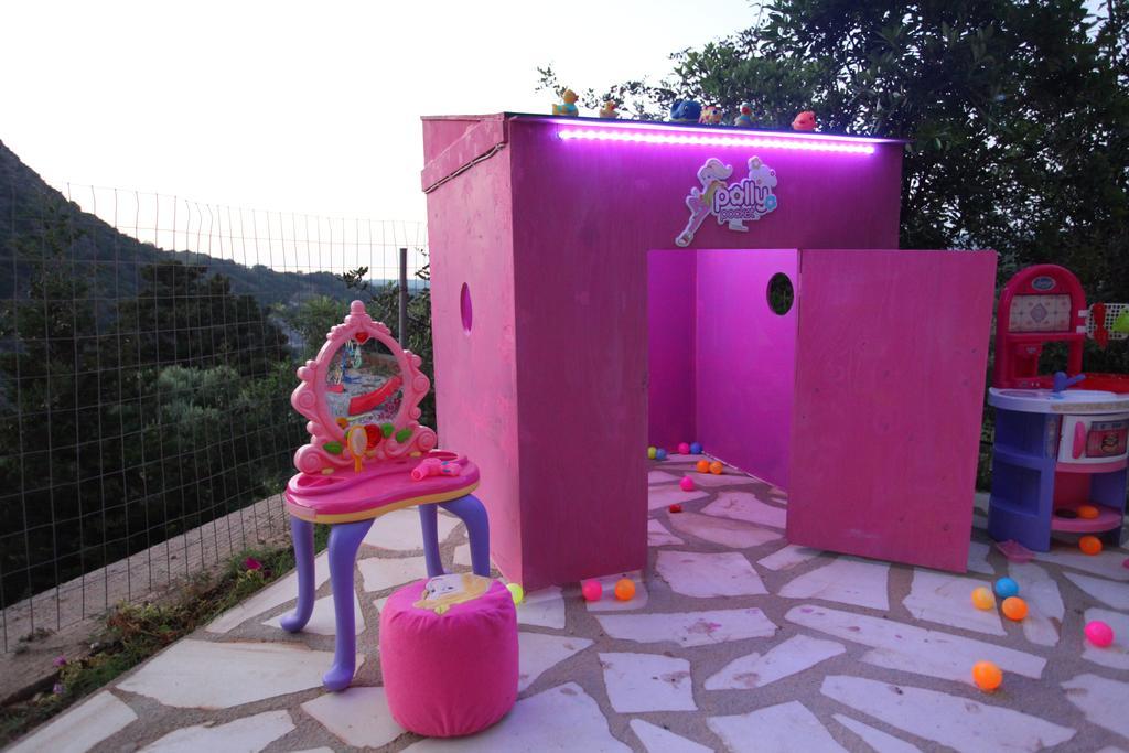 Villa Athina Argiroupolis Bilik gambar